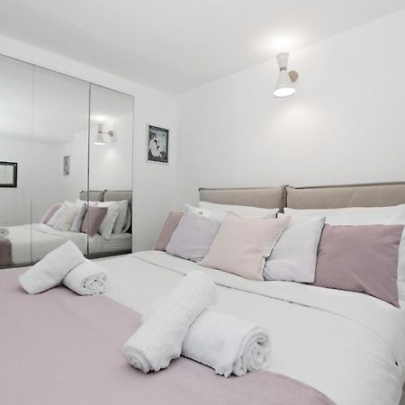 Апартаменты Fashion Loft 8 Min To Duomo Милан Экстерьер фото